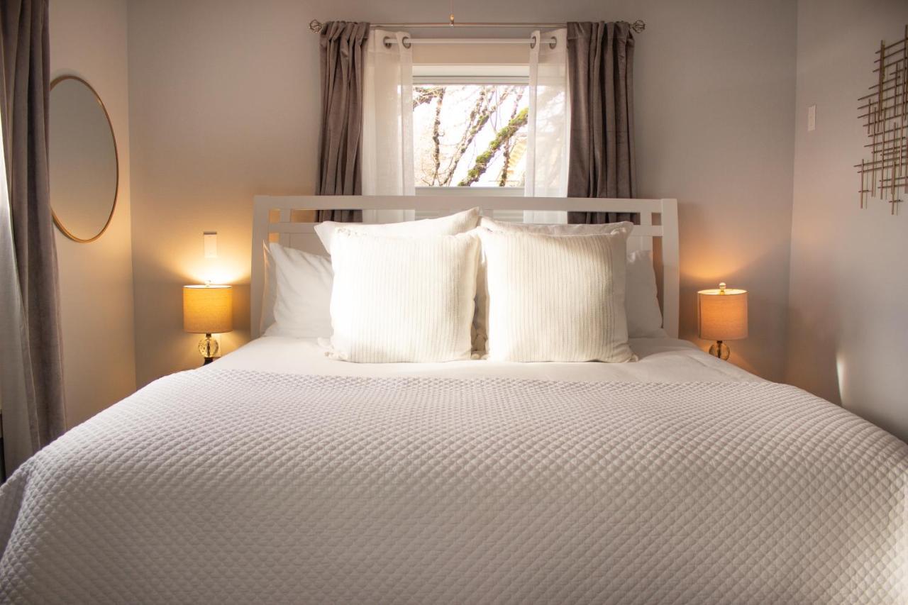Hotel Douglas On Third 4*